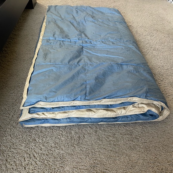 Down Comforter Full/Queen Medium Warmth - Picture 2 of 6